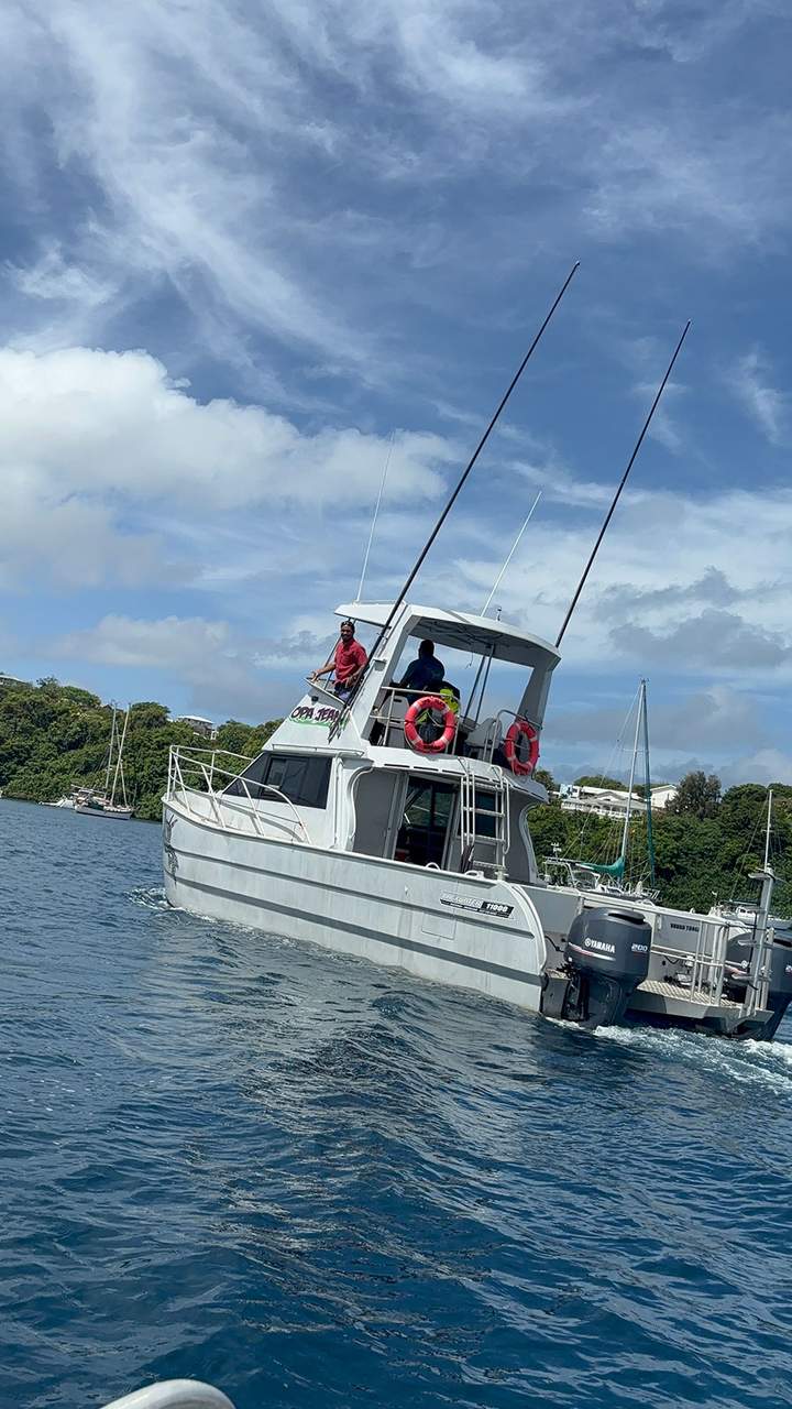 Opa sternportside — Beluga Diving, Vava'u Tonga